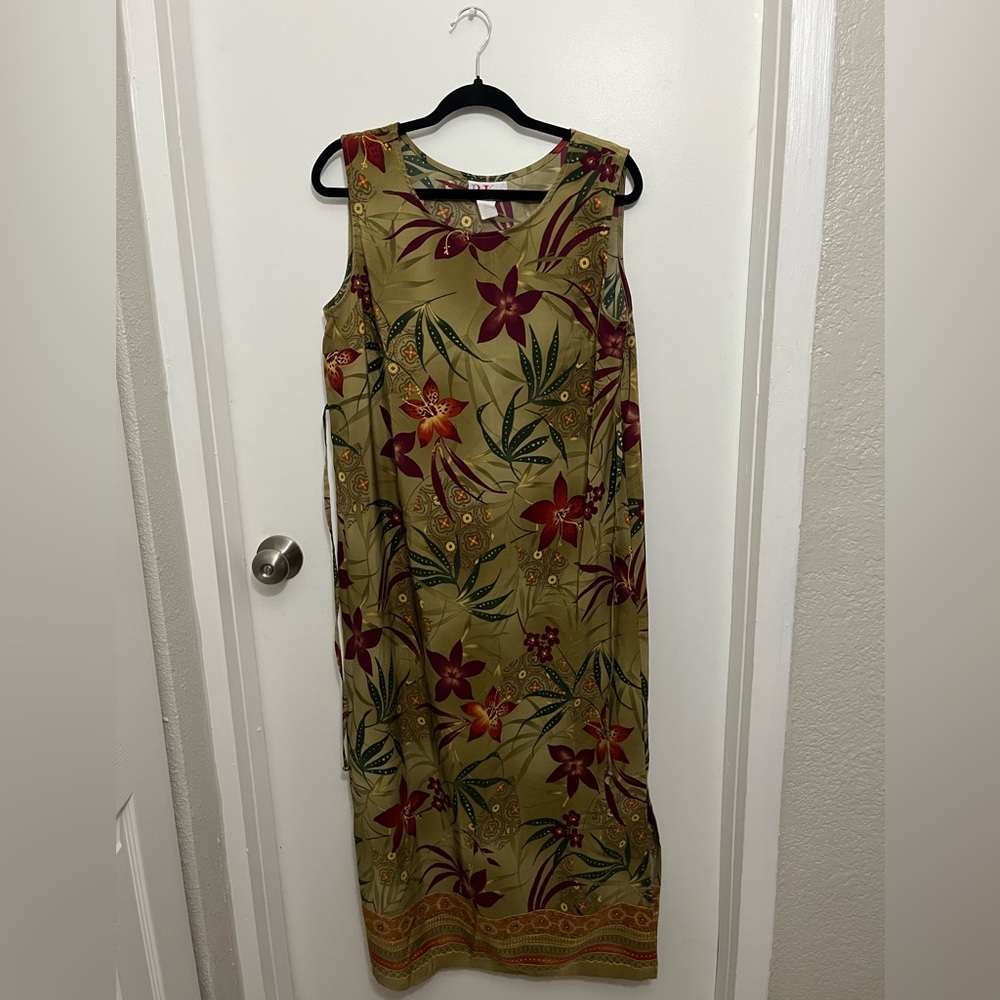 Tropical Floral Moo-Moo Dress – Olive & Red